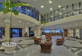 Гостиница Tulip Inn Fortaleza (antigo Tulip Inn Saint Martin)  Форталеза